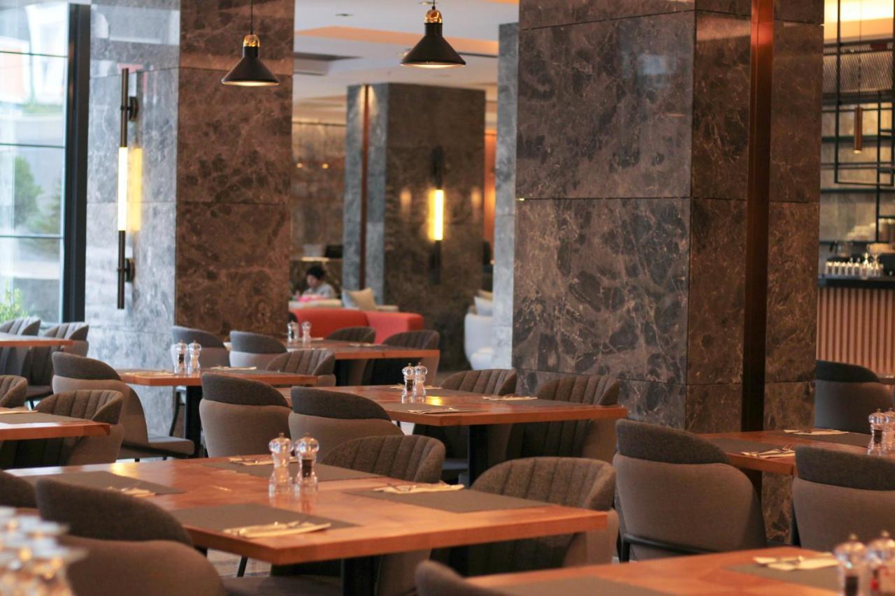 Ramada Plaza by Wyndham Istanbul Sultanahmet Hotel Bagian luar foto Restaurant interior
